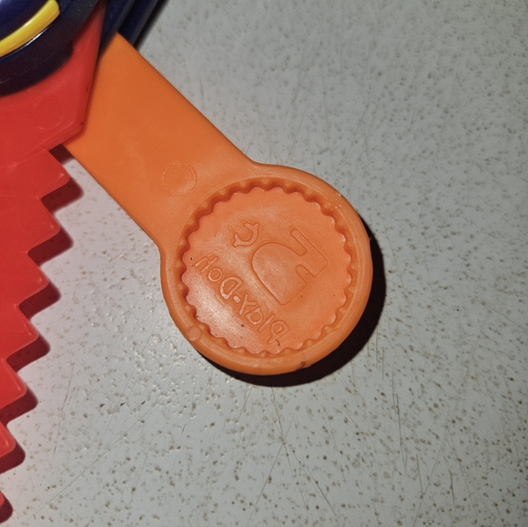 Vintage 80s Play Doh Fun Cutter Multi Tool Swiss Army Knife Playskool Toy! - Picture 4 of 5